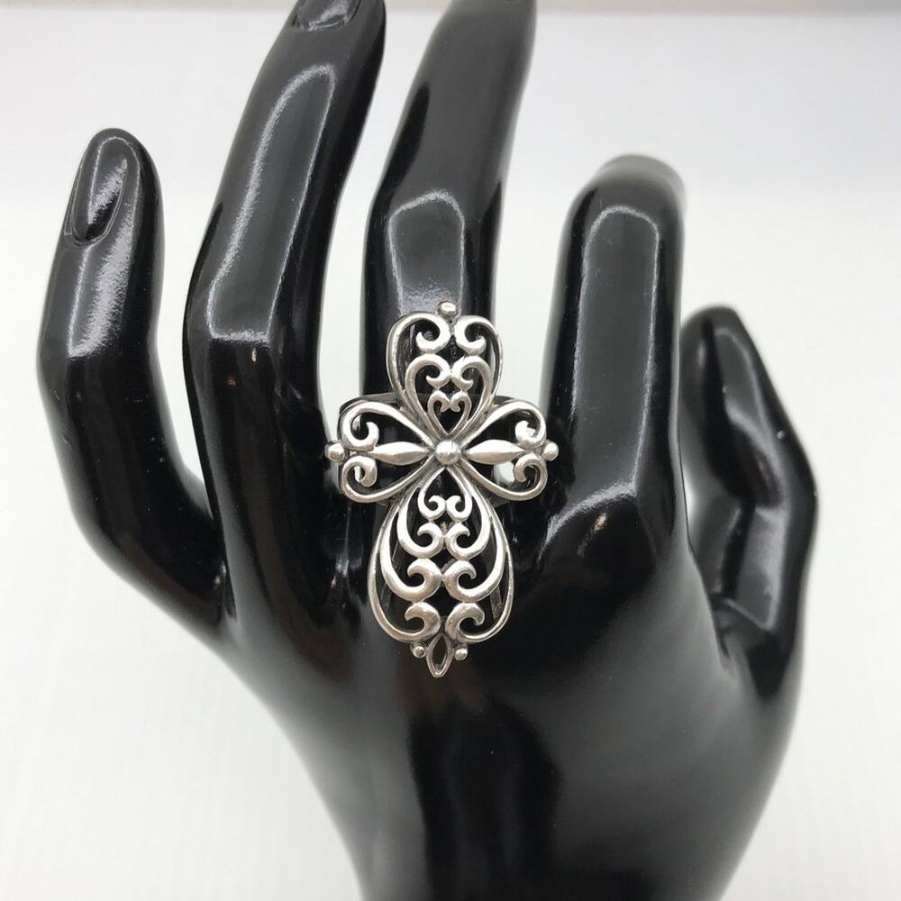 Victorian Gothic Ornate Silver-Tone Filigree Cross Statement Ring 8